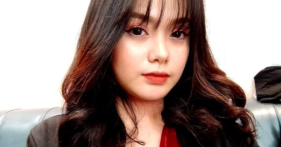 Rủ chị đồng nghiệp nứng lồn về nhà làm vài nháy